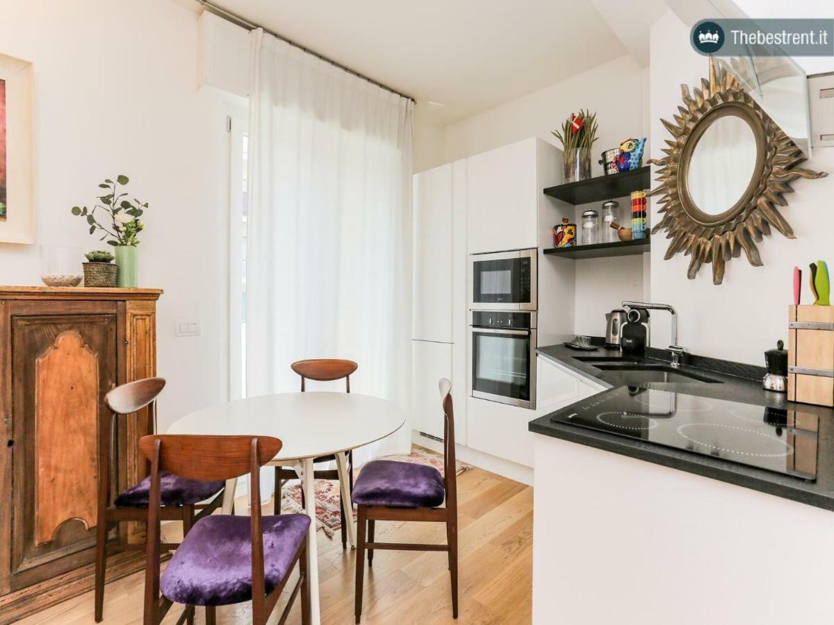 The Rent - With Balcony In Amendola Apartment Mailand